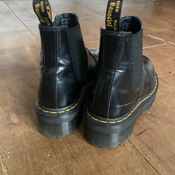 Like new Dr. Martens Platform Chelsea Boots - Picture 6 of 8